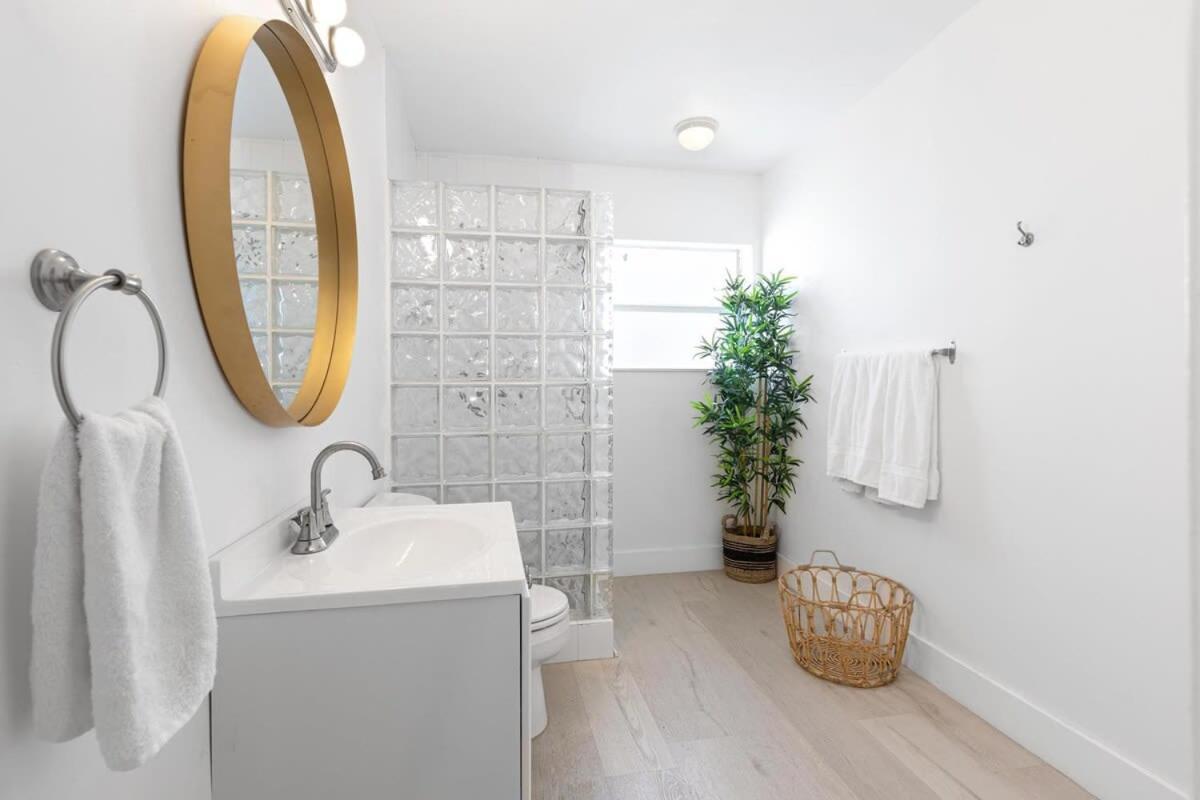 Dreamy 1-Bedroom Apt Walking Distance To Las Olas Fort Lauderdale Exteriör bild